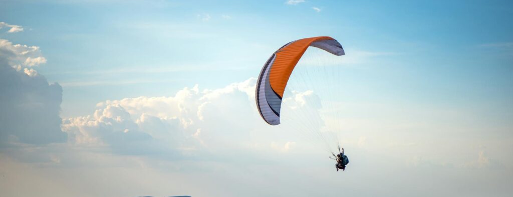 Parapente en Cisneros